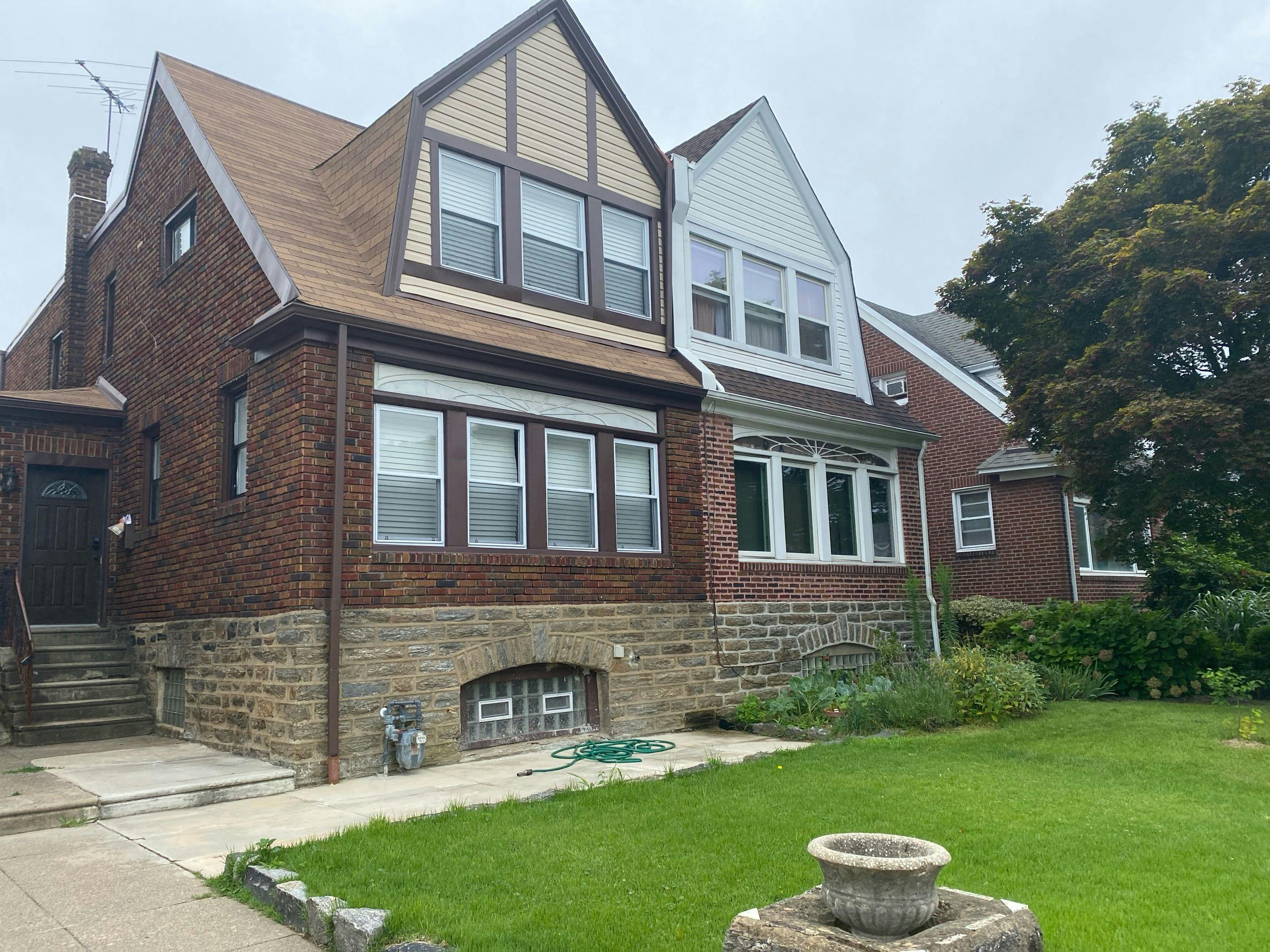 Chelsea Rd, Elkins Park, PA 19027