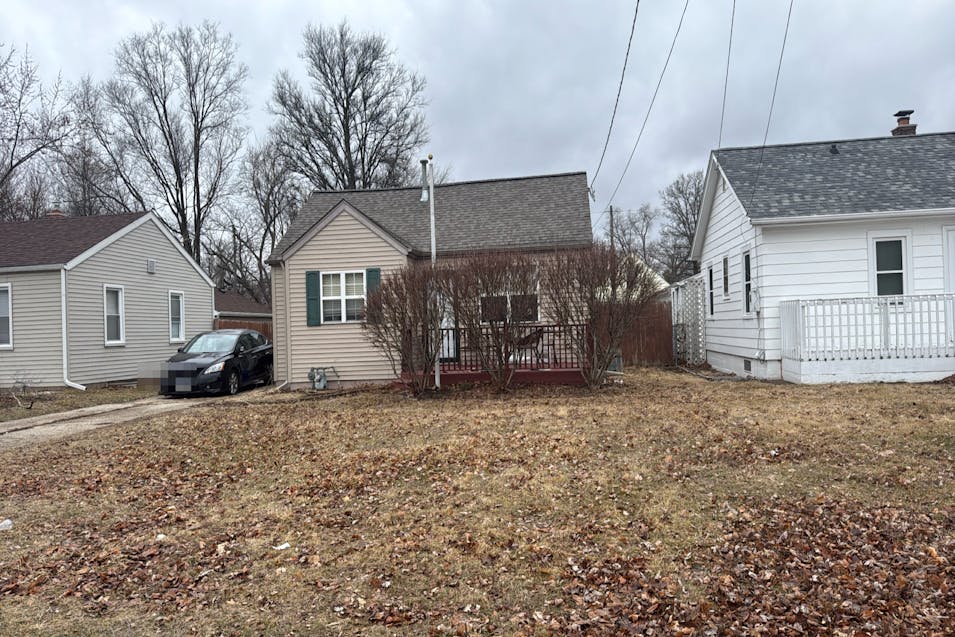 838 Grand Ave Loves Park, IL 61111, Winnebago County