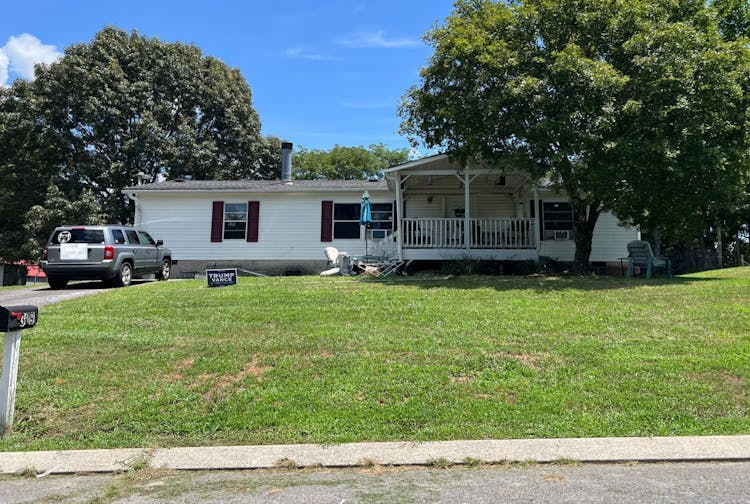 379 Appaloosa Drive Tunnel Hill, GA 30755, Catoosa County