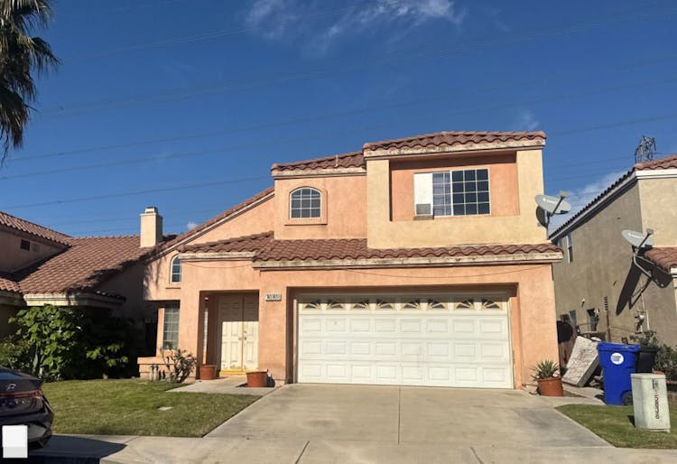 15838 Fiddleleaf Road Fontana, CA 92337, San Bernardino County