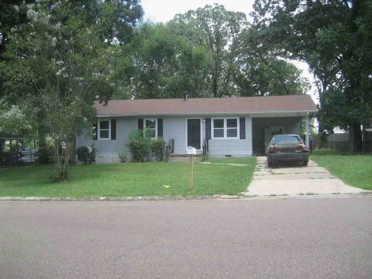 222 Pemberton Drive Pearl, MS 39208, Rankin County