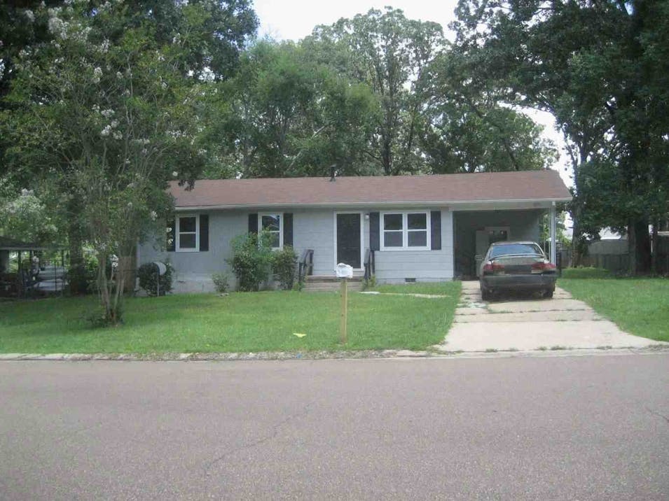 222 Pemberton Drive Pearl, MS 39208, Rankin County