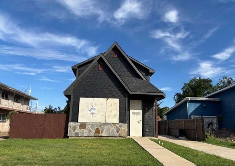 4209 Metropolitan Ave Dallas, TX 75210, Dallas County