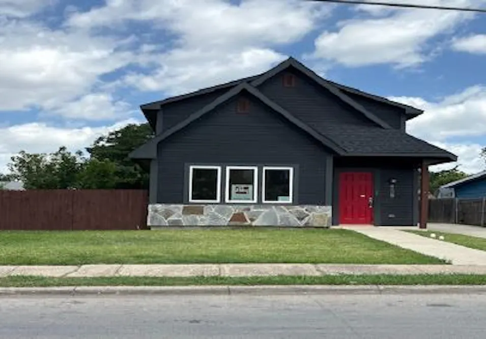 4209 Metropolitan Ave Dallas, TX 75210, Dallas County