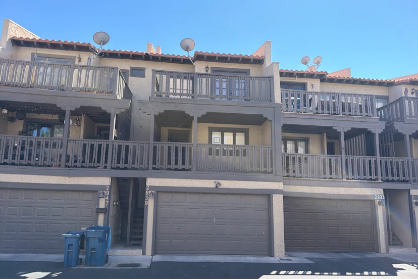 2939 Calle Del Valle