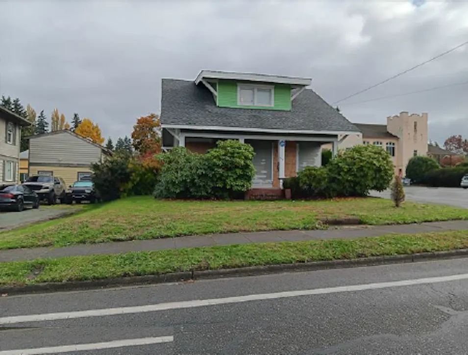 618 N 4th St Mount Vernon, WA 98273, Skagit County