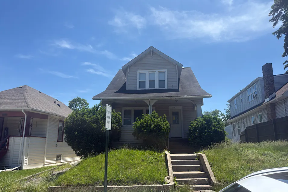 2207 119th Place Blue Island, IL 60406, Cook County