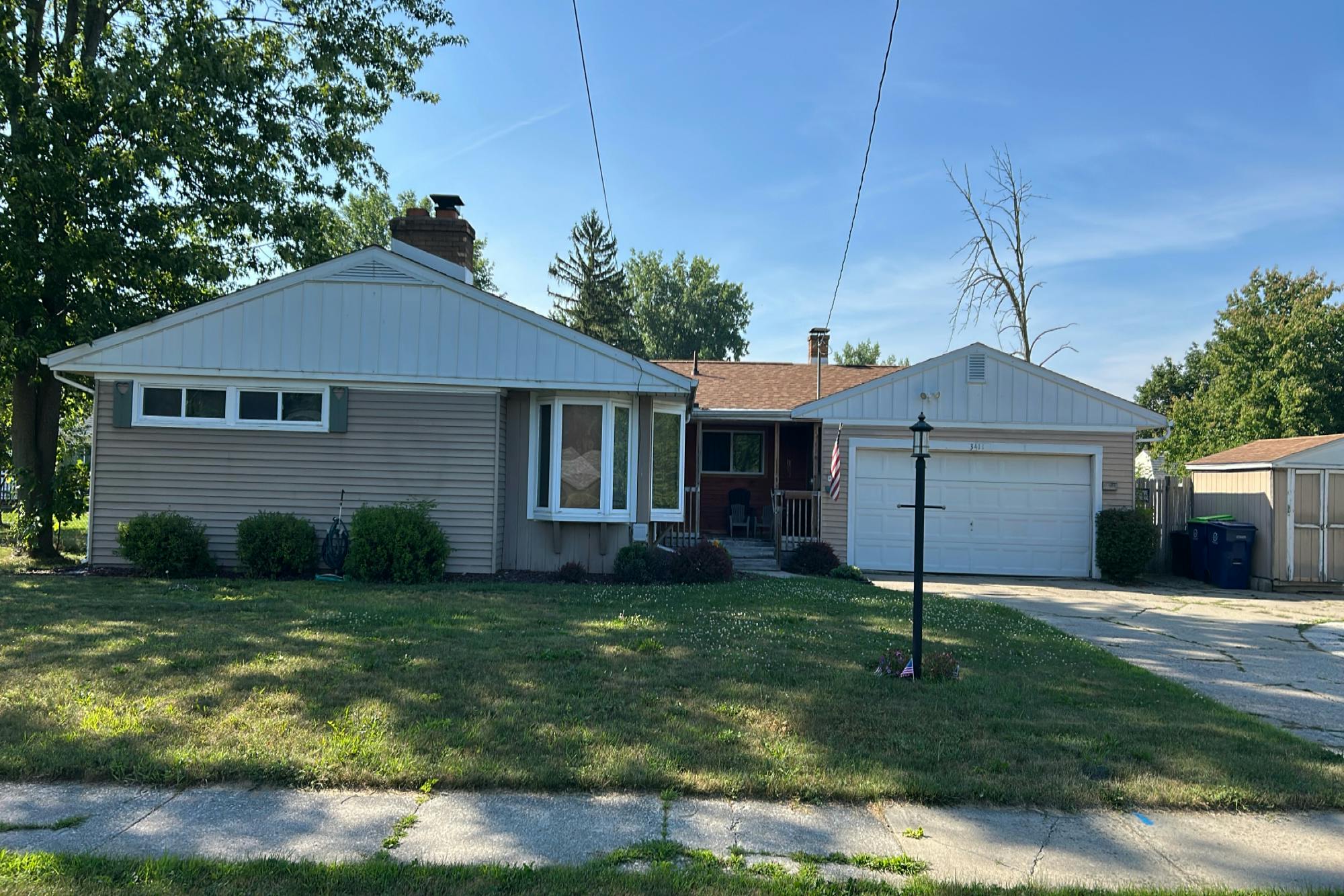 Erwin St, Saginaw, MI 48604