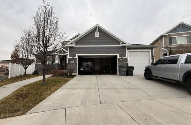 11002 S Namibian Dune Dr South Jordan, UT 84009, Salt Lake County