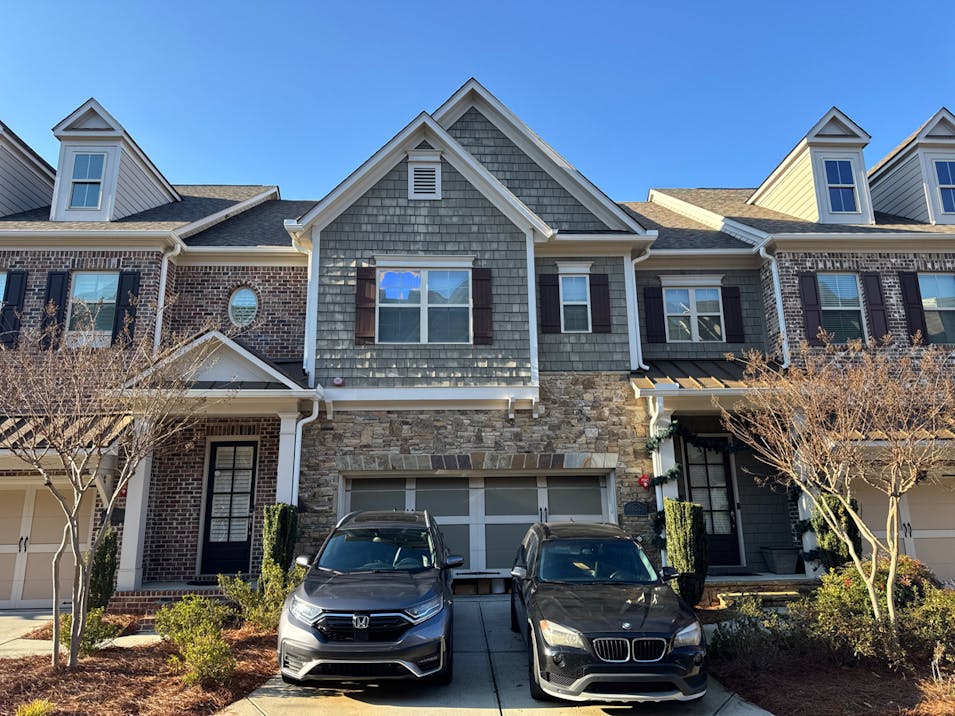 982 Bergeron Pl Atlanta, GA 30328, Fulton County