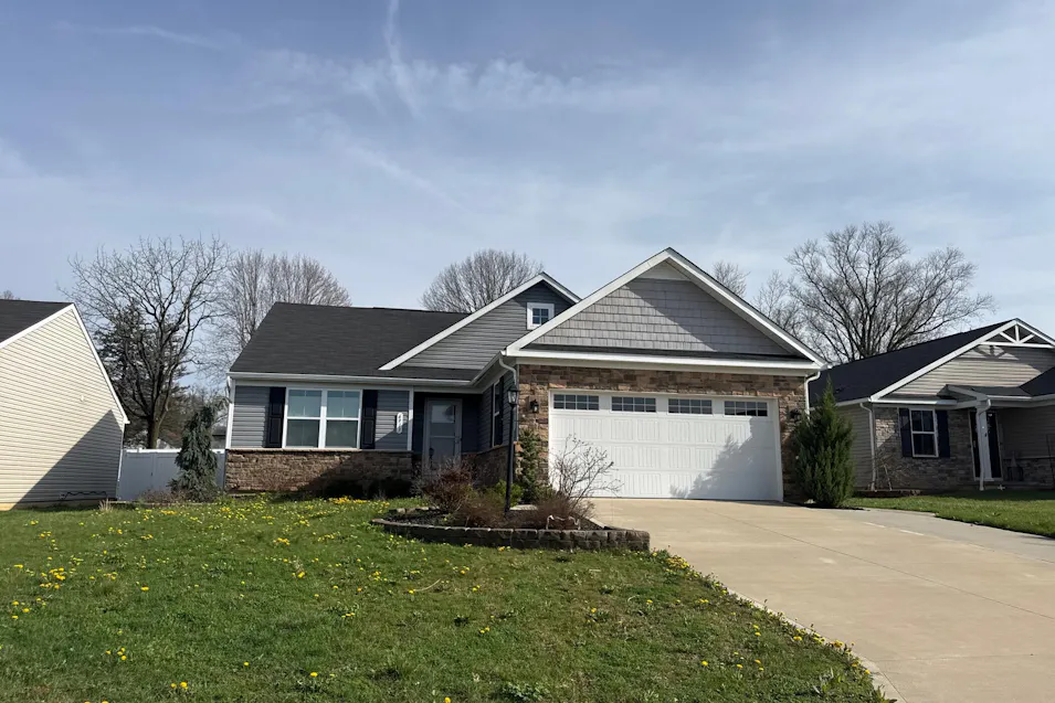 6913 Gauntlet St SW Massillon, OH 44646, Stark County