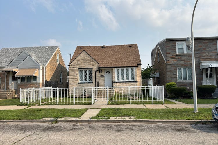 5440 West 64th Street Chicago, IL 60638, Cook County