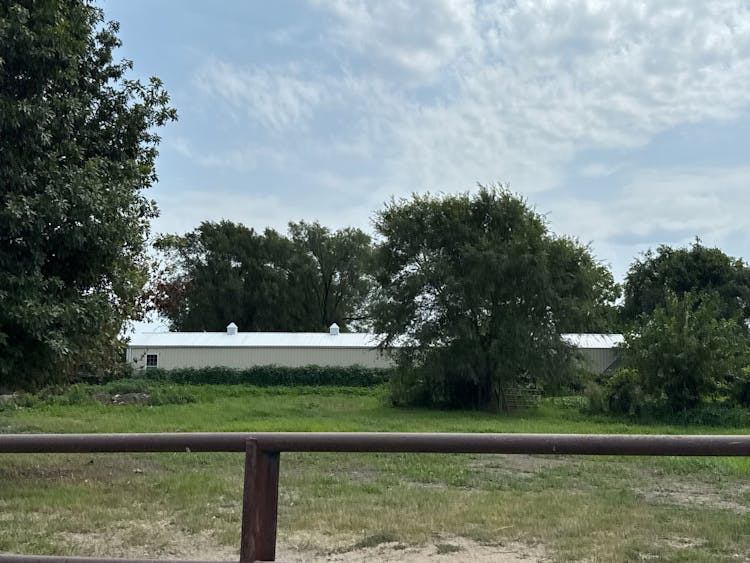 8200 Bunkum Rd Caseyville, IL 62232, Saint Clair County