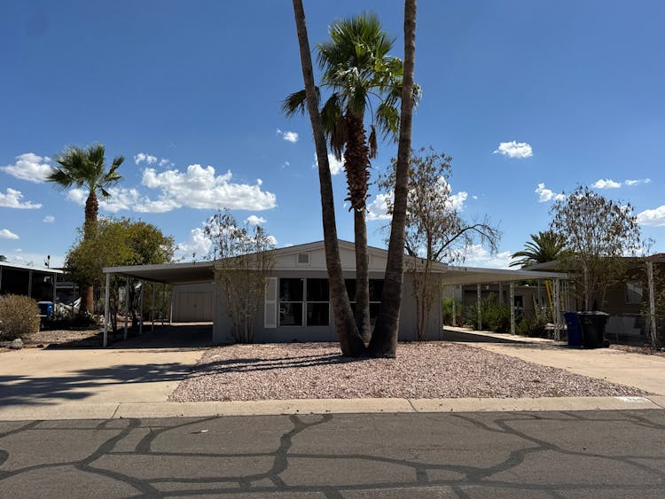 7645 East Gale Avenue Mesa, AZ 85209, Maricopa County