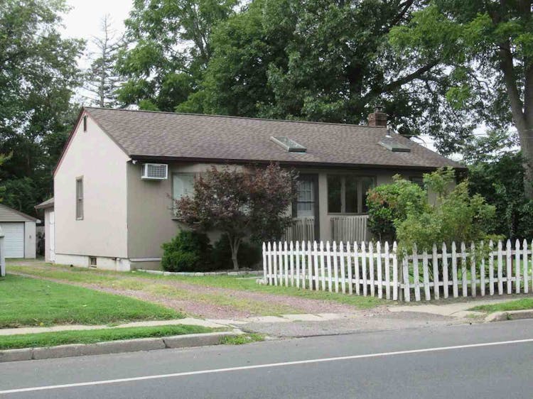 313 Laurel Road Northport, NY 11768, Suffolk County