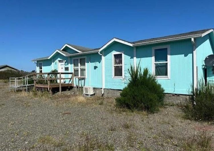 405 Malibu St SW Ocean Shores, WA 98569, Grays Harbor County