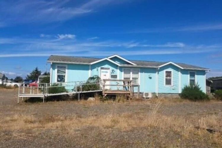 405 Malibu St SW Ocean Shores, WA 98569, Grays Harbor County