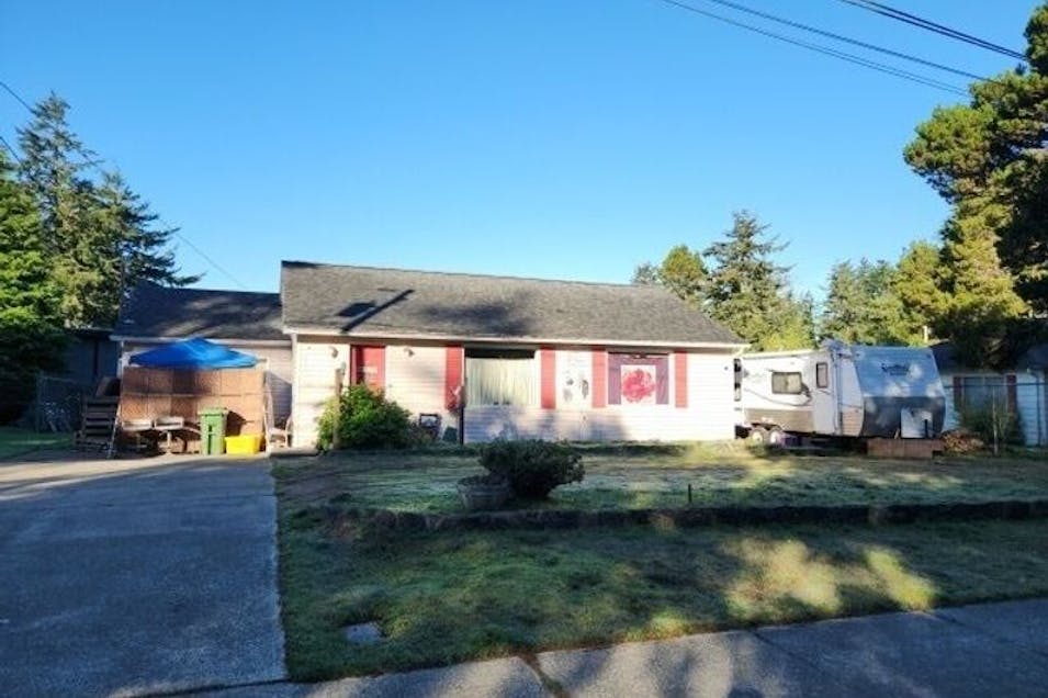 350 Ackerman Avenue Coos Bay, OR 97420, Coos County