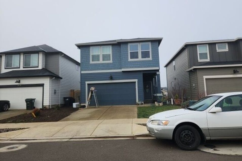 2640 26th Loop Springfield, OR 97477, Lane County