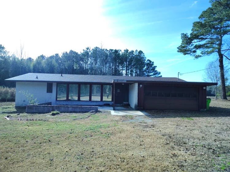 1367 Wintergreen Rd Cove City, NC 28523, Craven County