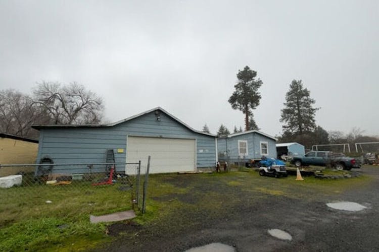 1043 Irvine St W the Dalles, OR 97058, Wasco County