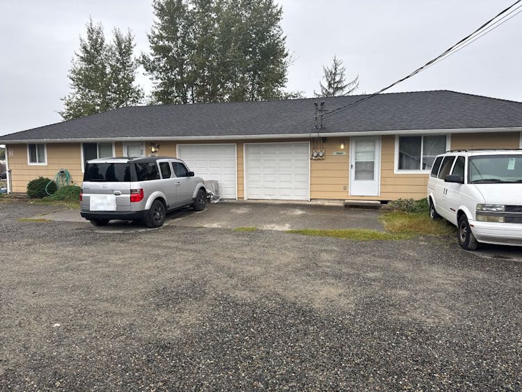3902-3904 128th St E Tacoma, WA 98446, Pierce County