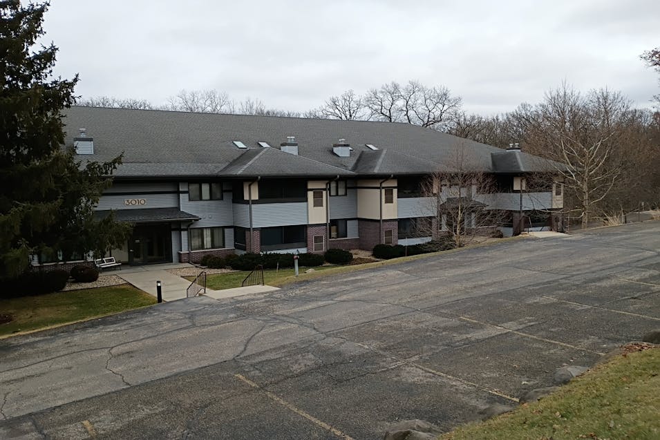 3010 Yarmouth Geenway Dr Apt 201 Fitchburg, WI 53711, Dane County