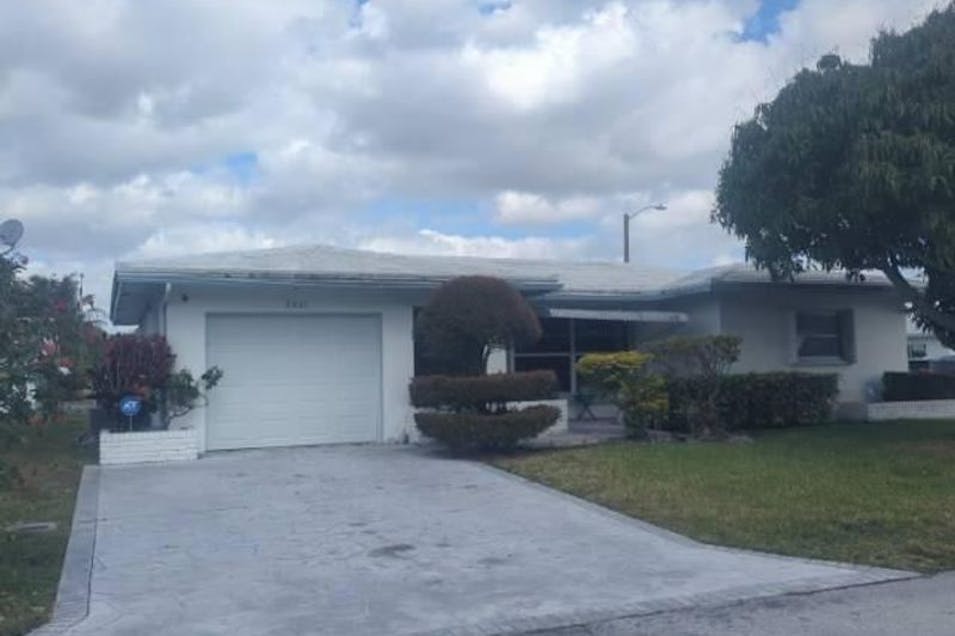 8201 NW 57th Court Tamarac, FL 33321, Broward County