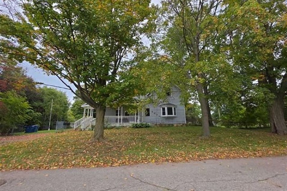 6223 1st St Mayville, MI 48744, Tuscola County