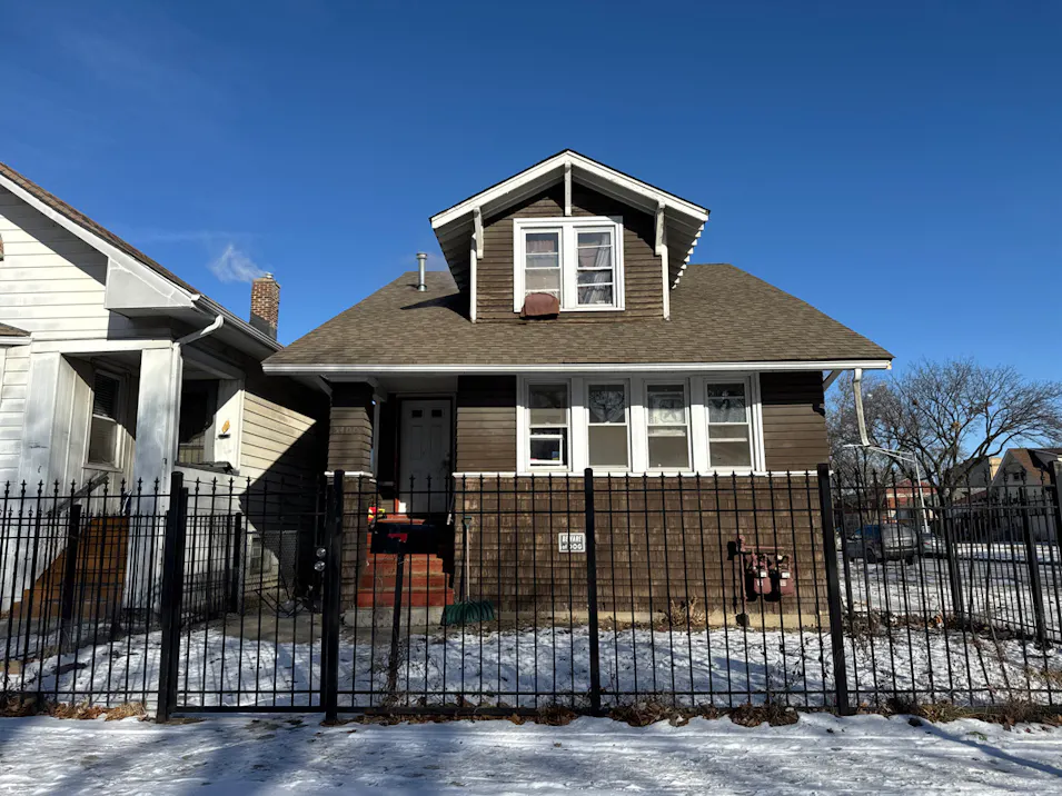 5400 W Haddon Ave Chicago, IL 60651, Cook County