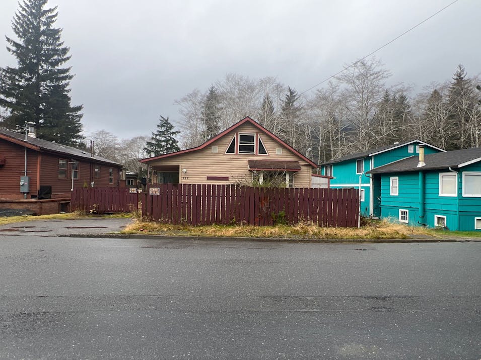 717 Deermount St Ketchikan, AK 99901, Ketchikan Gateway County