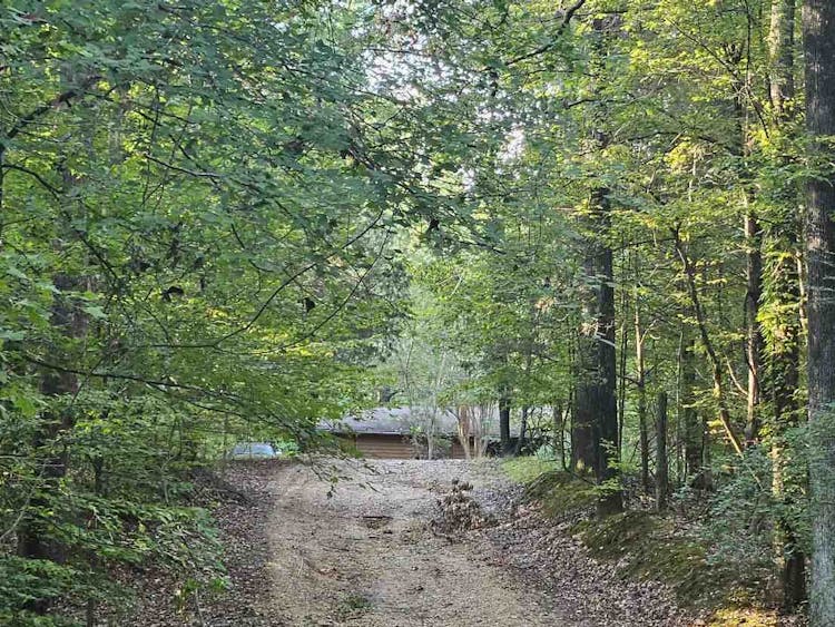 161 Christian College Rd Senatobia, MS 38668, Tate County