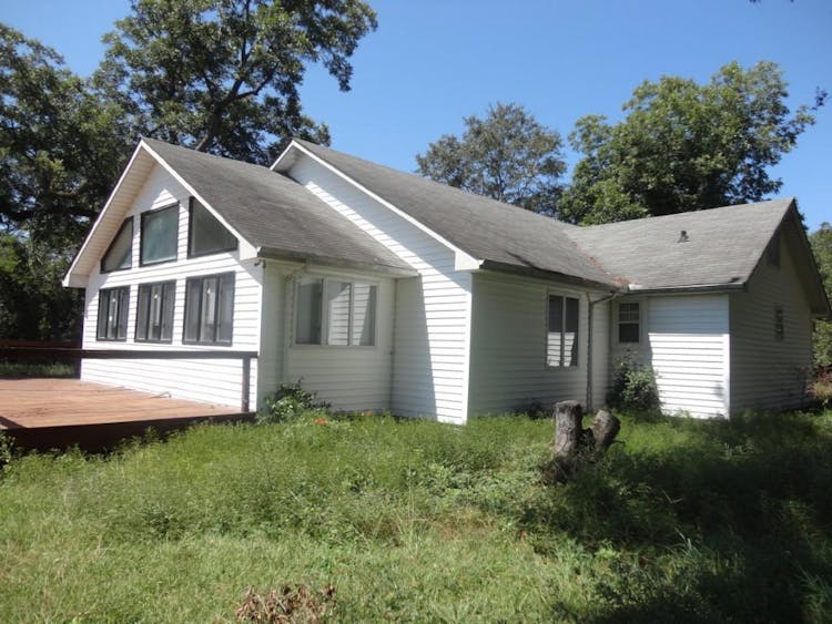 9350 Holtville Road Wetumpka, AL 36092, Elmore County