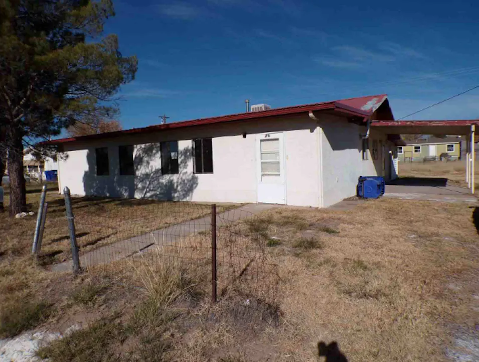 211 Willow Socorro, NM 87801, Socorro County