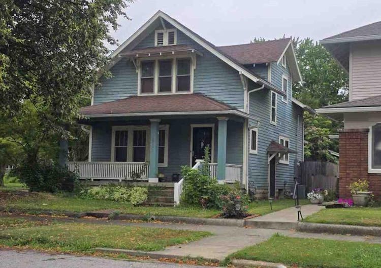 2031s 8th St Terre Haute, IN 47802, Clay County