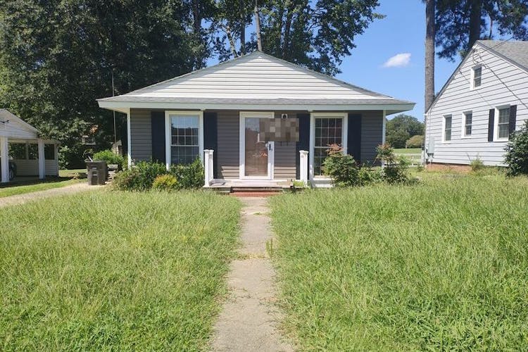 414 West Avenue Emporia, VA 23847, Greensville County