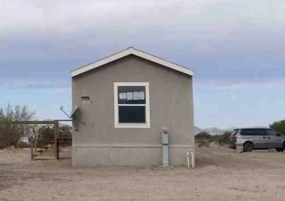 33336 Sahara Way Bouse, AZ 85325, La Paz County