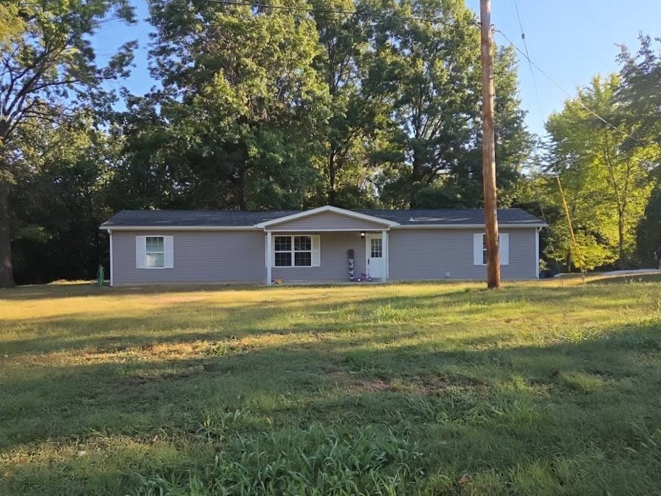 66 Highland Dr Troy, MO 63379, Lincoln County