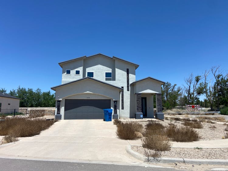 625 Harvest Grove Ln Socorro, TX 79927, El Paso County