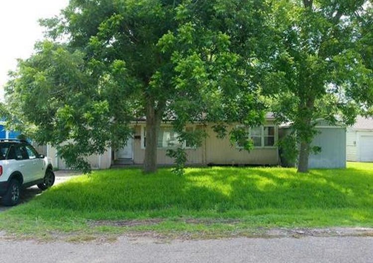 1003 Linden St La Marque, TX 77568, Galveston County