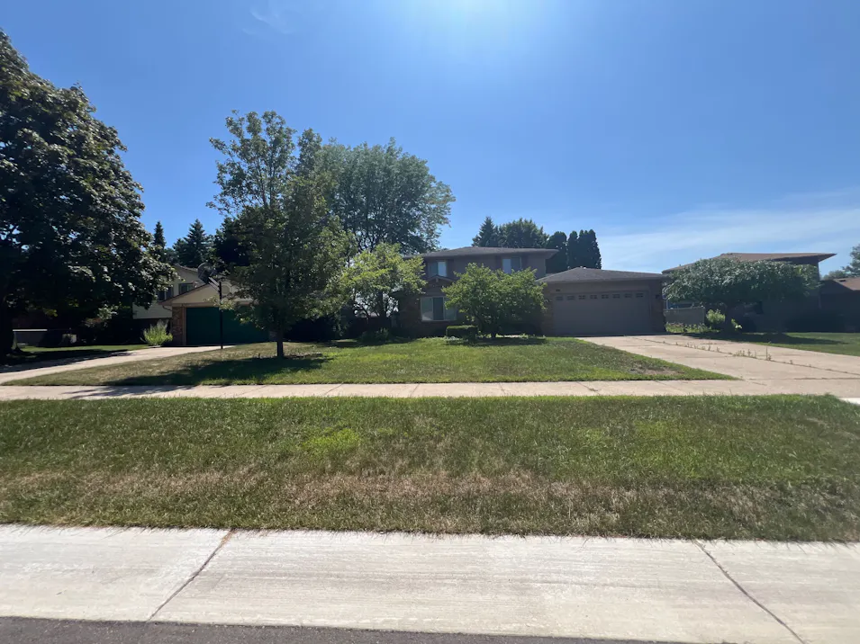 4757 Parkridge Dr Waterford, MI 48329, Oakland County