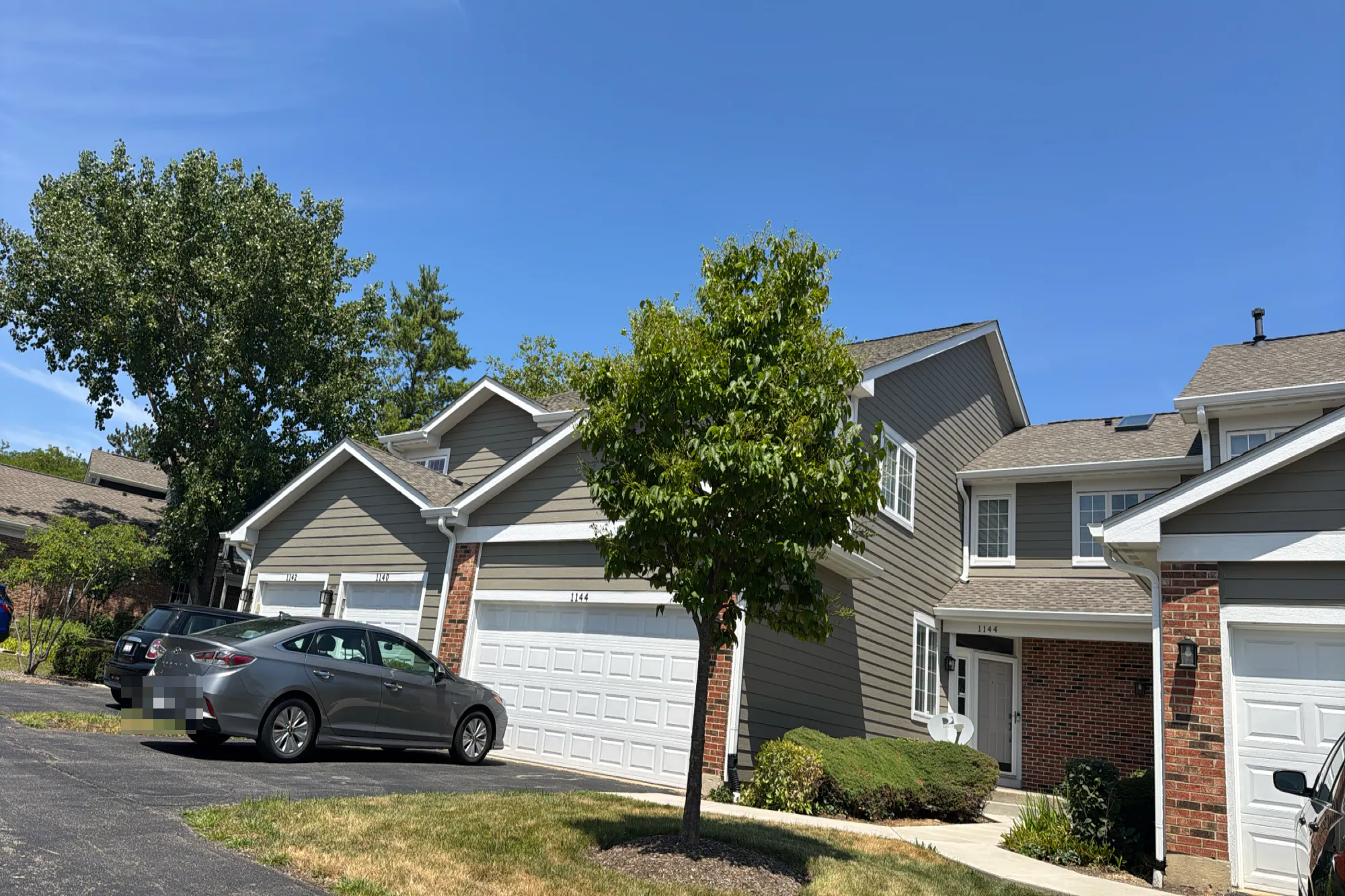 Parkside Dr, Palatine, IL 60067 #1