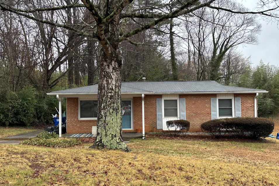 4141 Sunflower Circle Winston Salem, NC 27105, Forsyth County