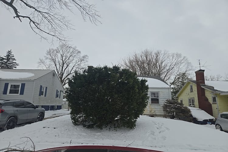 969n Hill Ave Decatur, IL 62522, Macon County