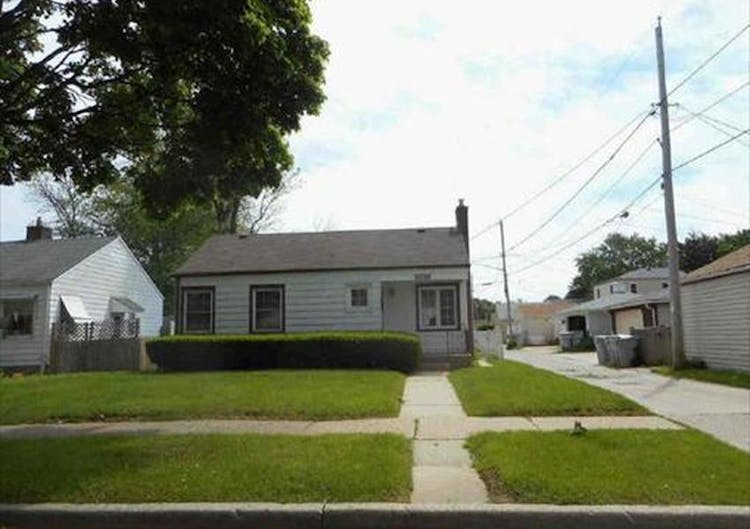 3616 S Logan Ave Milwaukee, WI 53207, Milwaukee County