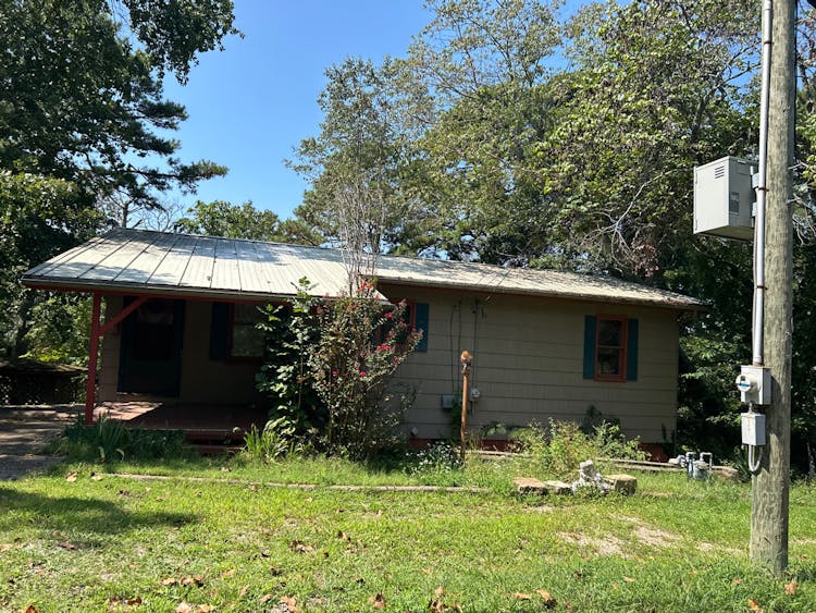 26 Linwood Avenue Eureka Springs, AR 72632, Carroll (Eureka Springs District) County