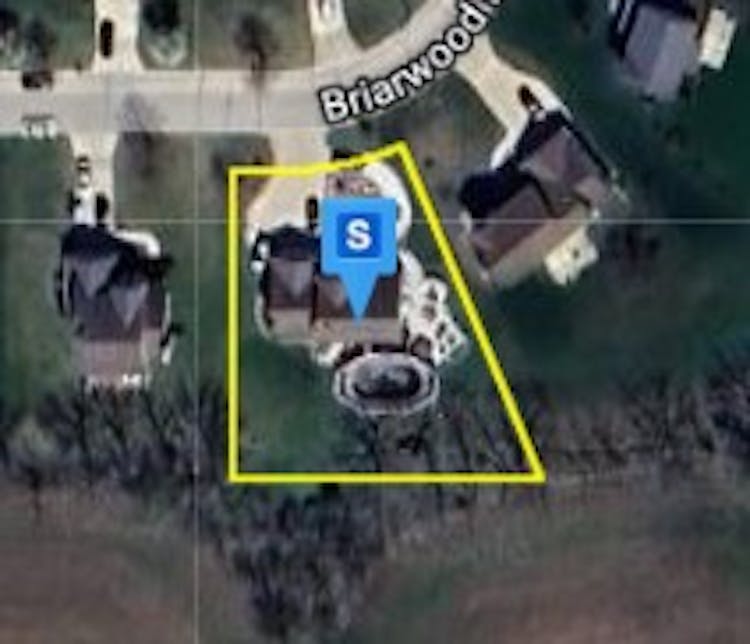 7715 West Briarwood Dr Franklin, WI 53132, Milwaukee County