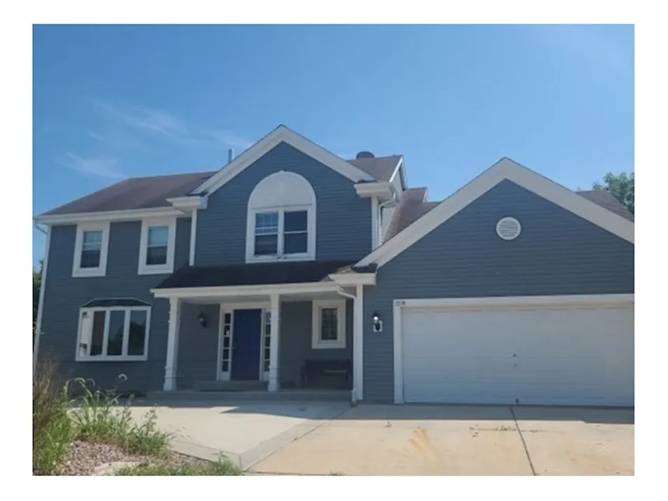 7715 West Briarwood Dr Franklin, WI 53132, Milwaukee County