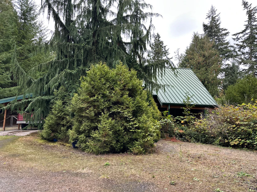7735 Cultus Bay Rd