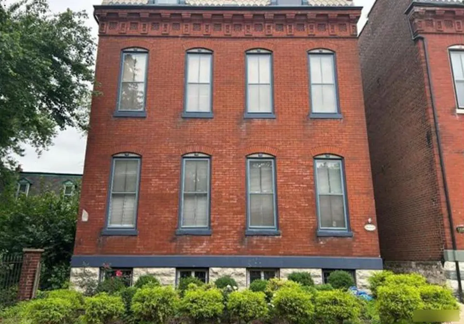 1226 Victor St Saint Louis, MO 63104, Saint Louis City County